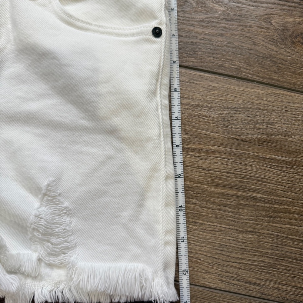 KanCan Women's Everything's Alright High-Rise Mom Shorts, White, Distressed, S - Picture 10 of 12